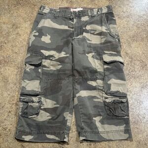 Vintage Y2K Mossimo Military Camo Cargo Shorts Long Size 32(fits 34) Paratrooper
